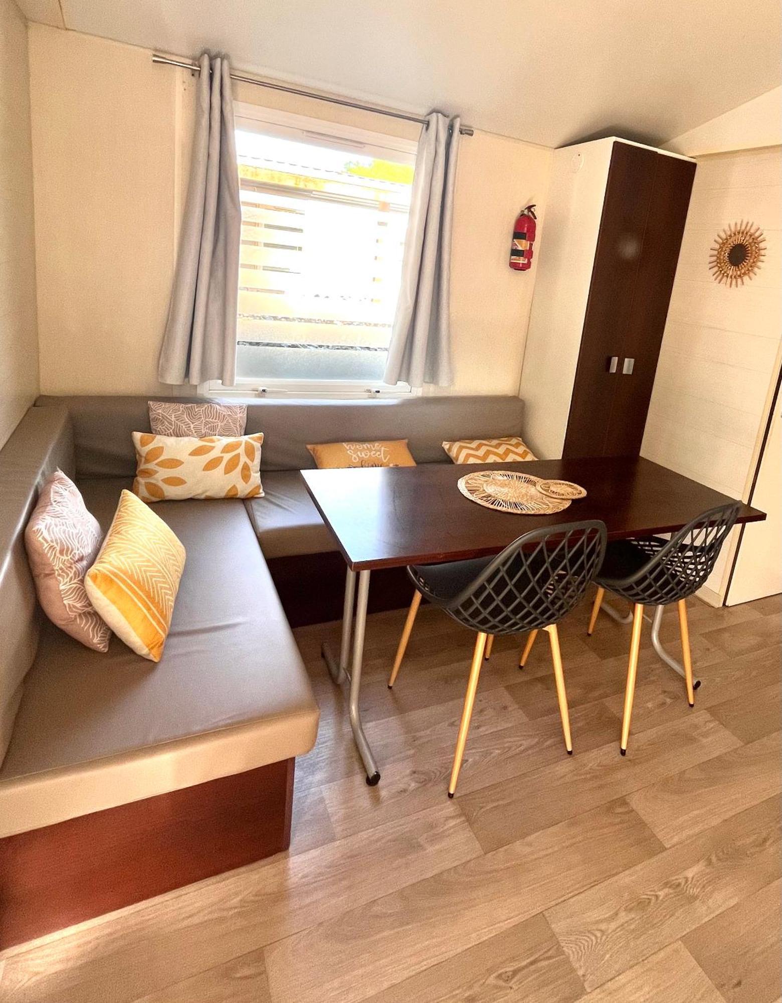 Entre Mer Et Roseaux - Piscine - Proche Centre Et Mer - Petfriendly Port-la-Nouvelle Bagian luar foto
